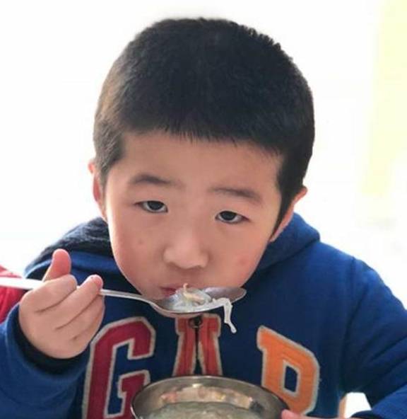 家长|“糊弄式早餐”悄然流行,一步步摧毁孩子健康,父母却却不知情