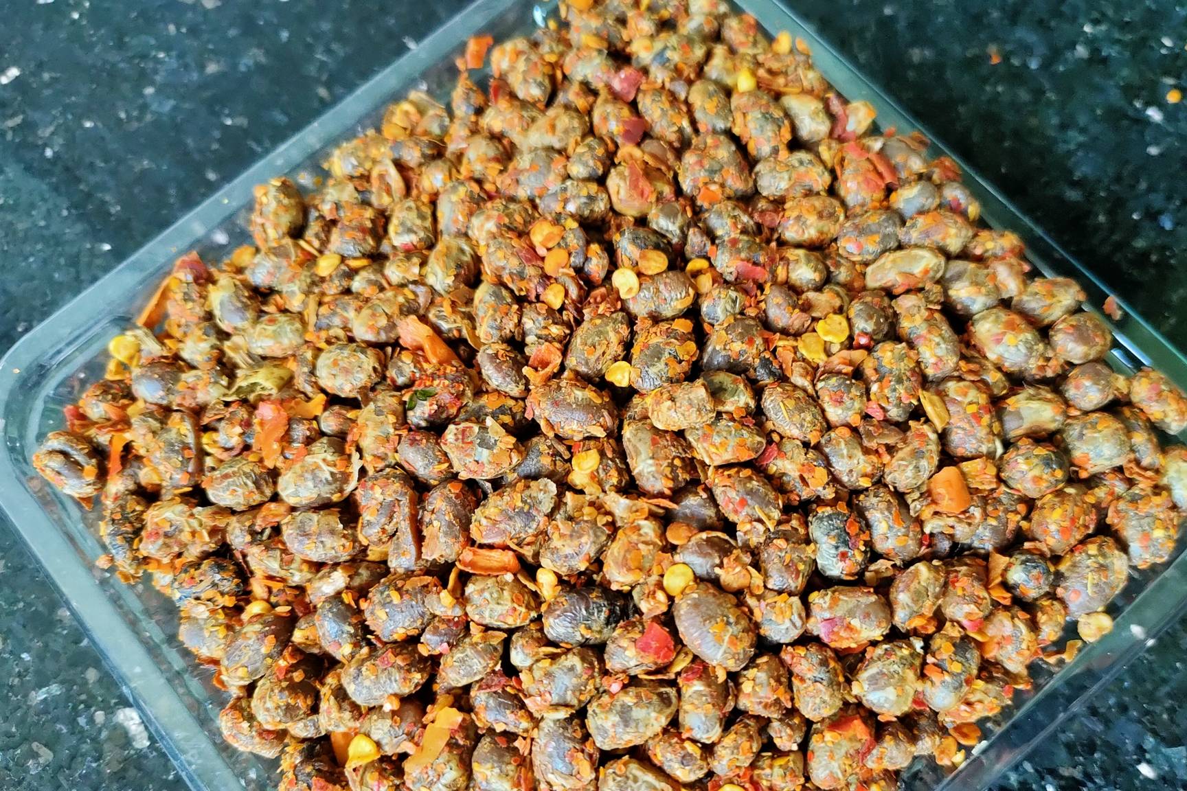 美食|湖南冬季才能见到这菜,简单一蒸,香漂满屋,吃了30多年也没吃腻