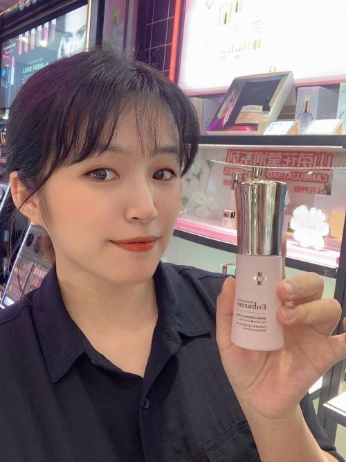 圣地国货化妆品崛起时代，欧芭莎美妆店备受年轻消费者欢迎