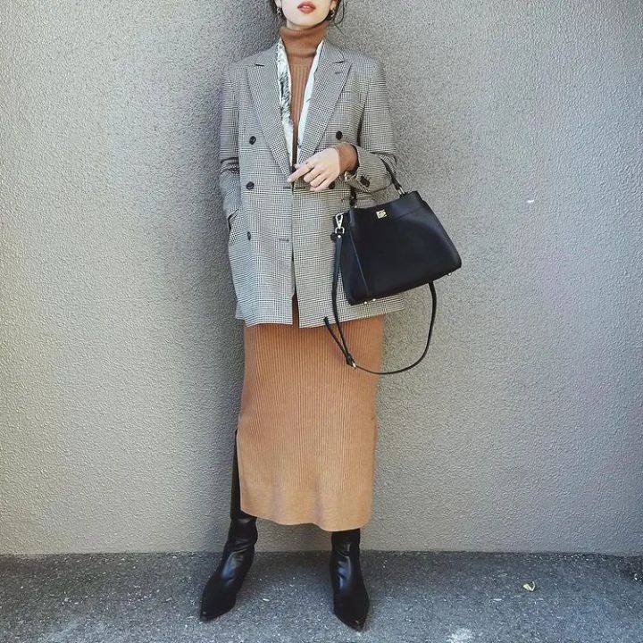 黑色 普通人穿棉衣参考来了 棉服这么穿不臃肿