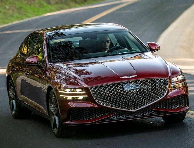 5t 8at 双叉臂!韩国豪车捷尼赛思g80来袭,宝马5系要危险了?