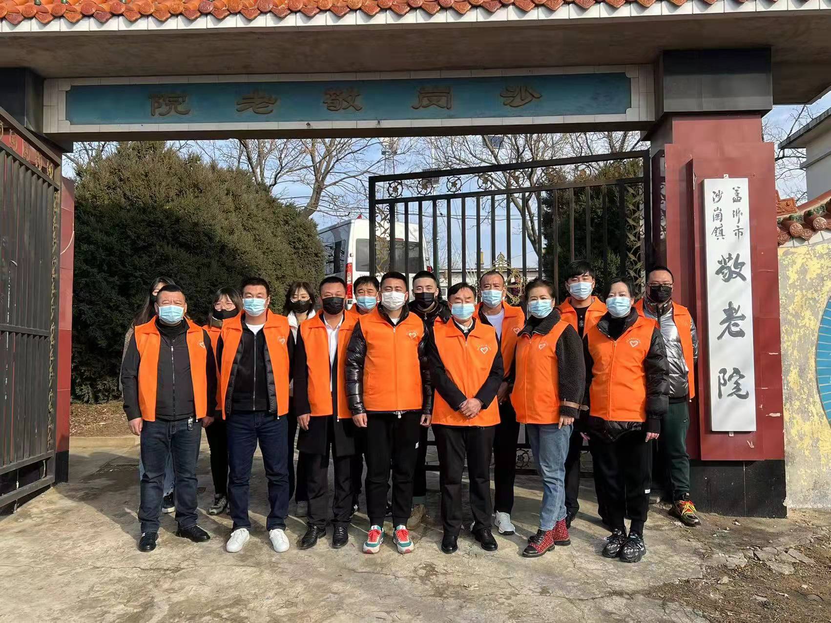 营口兴辰集团董事长汪向臣表示,企业这些年的成长离不开社会和政府的