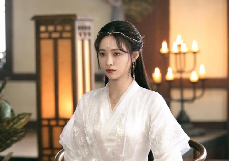 人气|《清风朗月花正开》定档,许佳琪首部女主剧,古装造型绝美