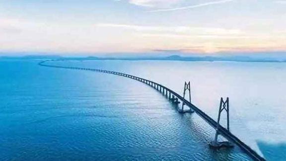 大陆和台湾最近相隔133公里，能在海上修建大桥吗？答案就在这里