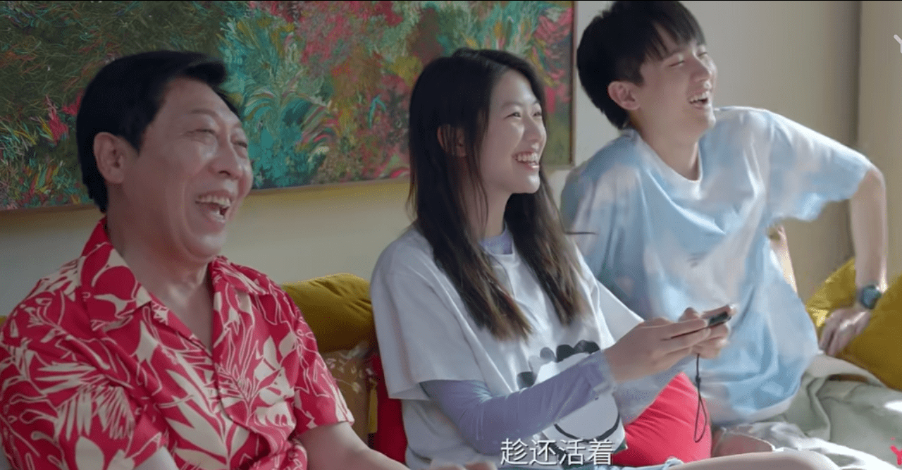 李萍|《小敏家》后续剧情狗血化，小敏怀双胞胎流产，继子继女恋爱