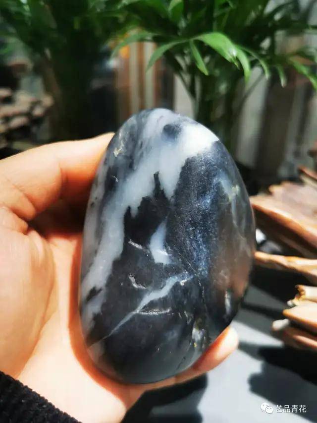 青花籽料原石鉴赏作品题材征集中