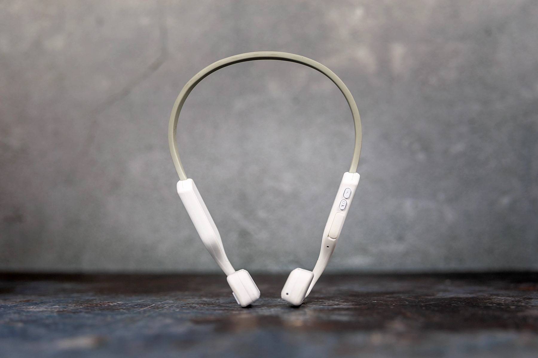 自带32G内存,Sanag A11S气传导耳机,让音乐随时伴你左右