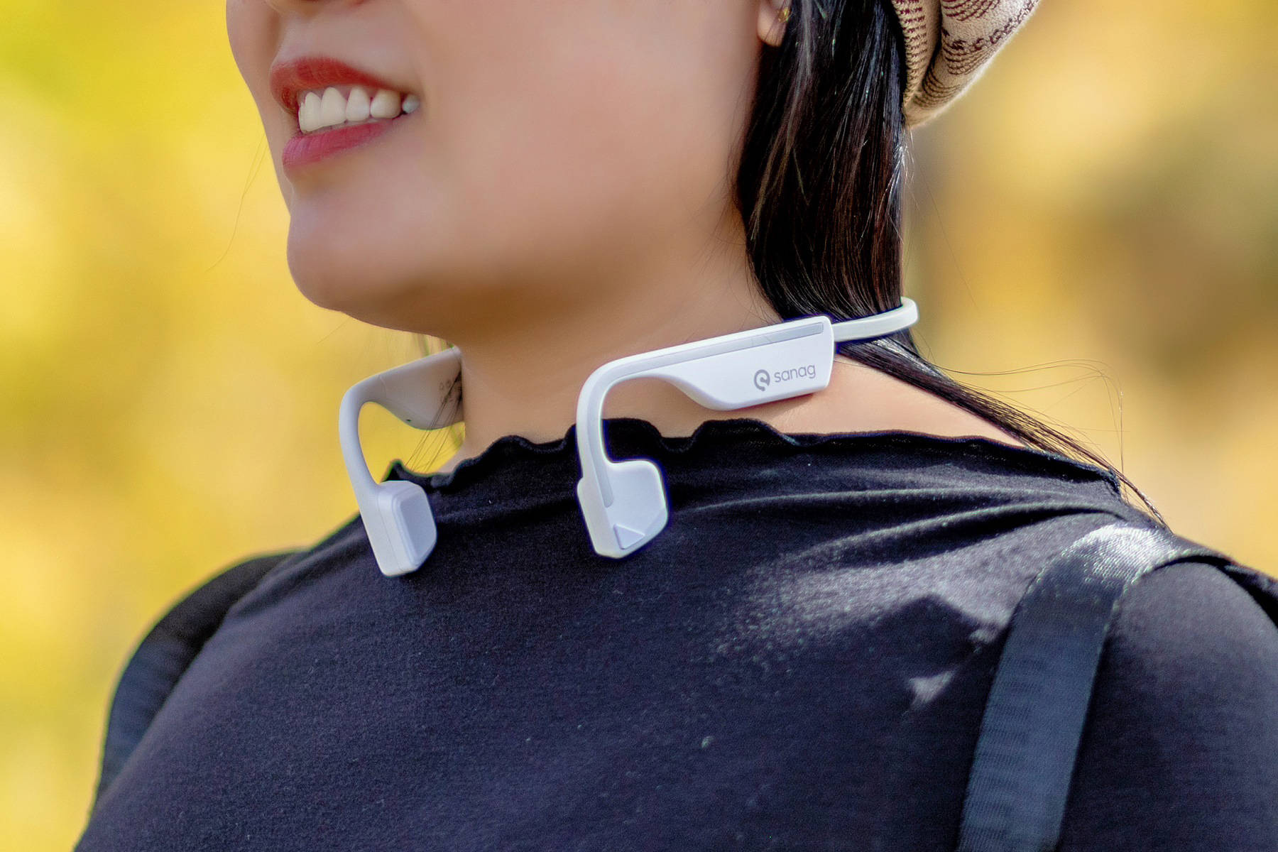 自带32G内存,Sanag A11S气传导耳机,让音乐随时伴你左右