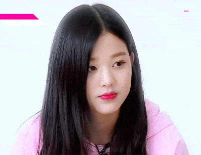 曲线被星探从校门追到家门口的少女，教你什么叫美神降临