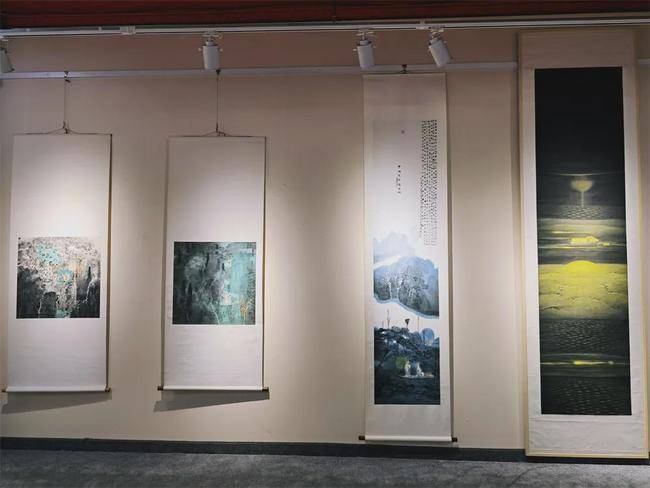 描绘新时代61共筑中国梦虎年迎春绘画展在文同画馆展出