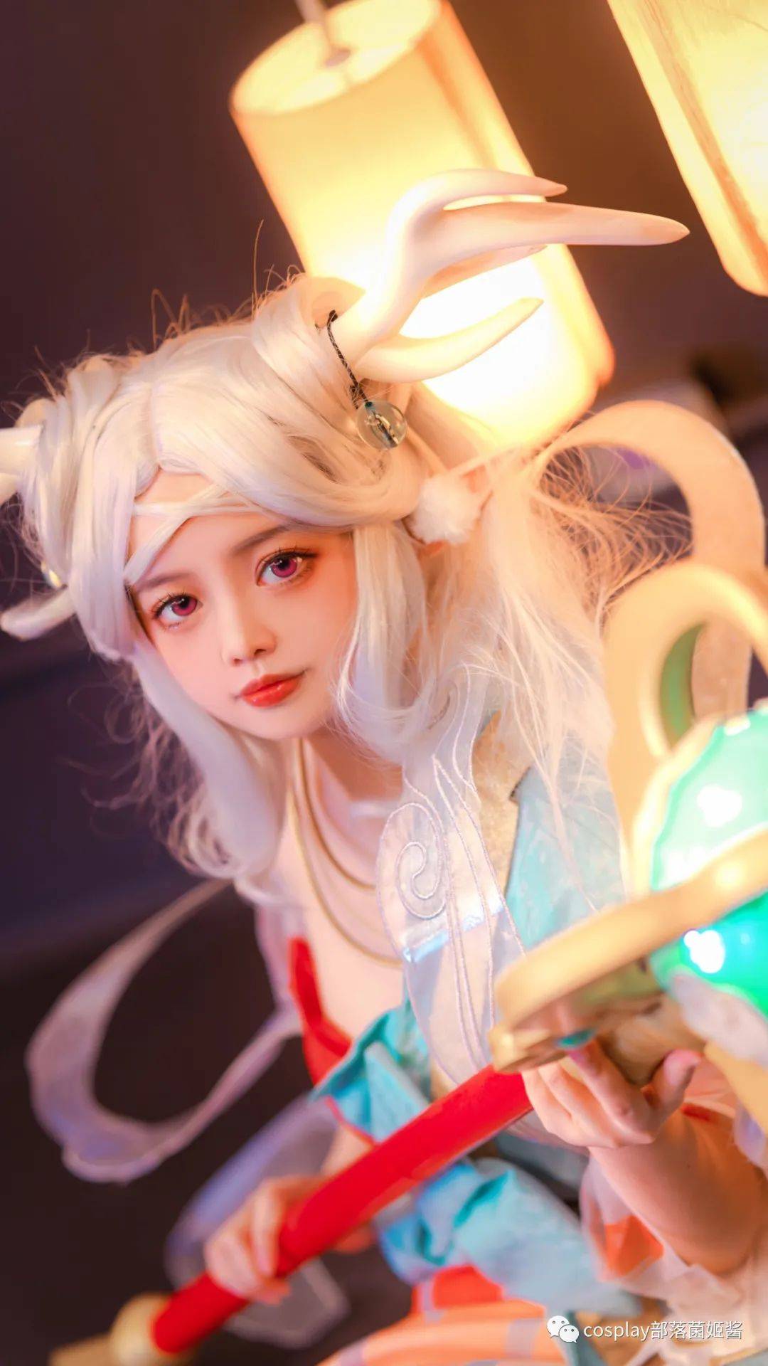 cos:王者荣耀瑶遇见神鹿,变成黑夜里的一束光_wb_白夜__chiki