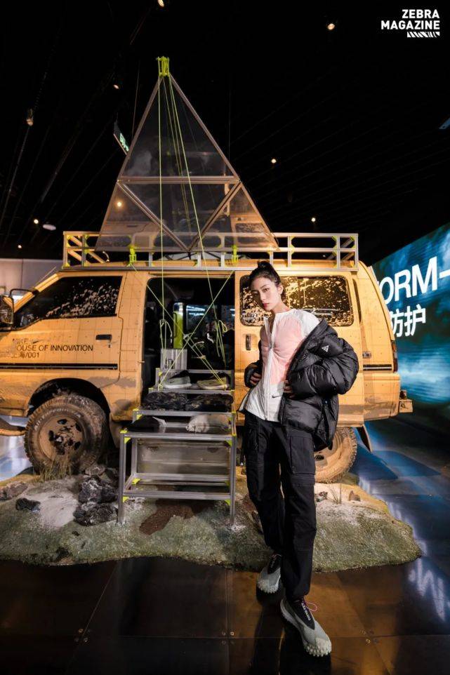 图案 耐克上海001三周年！这次玩大了…