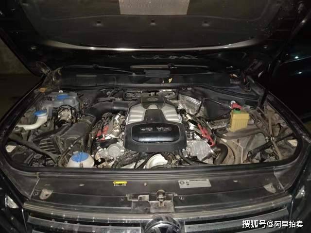 拍卖车辆车架号为:wvgap97p97pxhd028525,车辆型号:途锐2995cc越野车