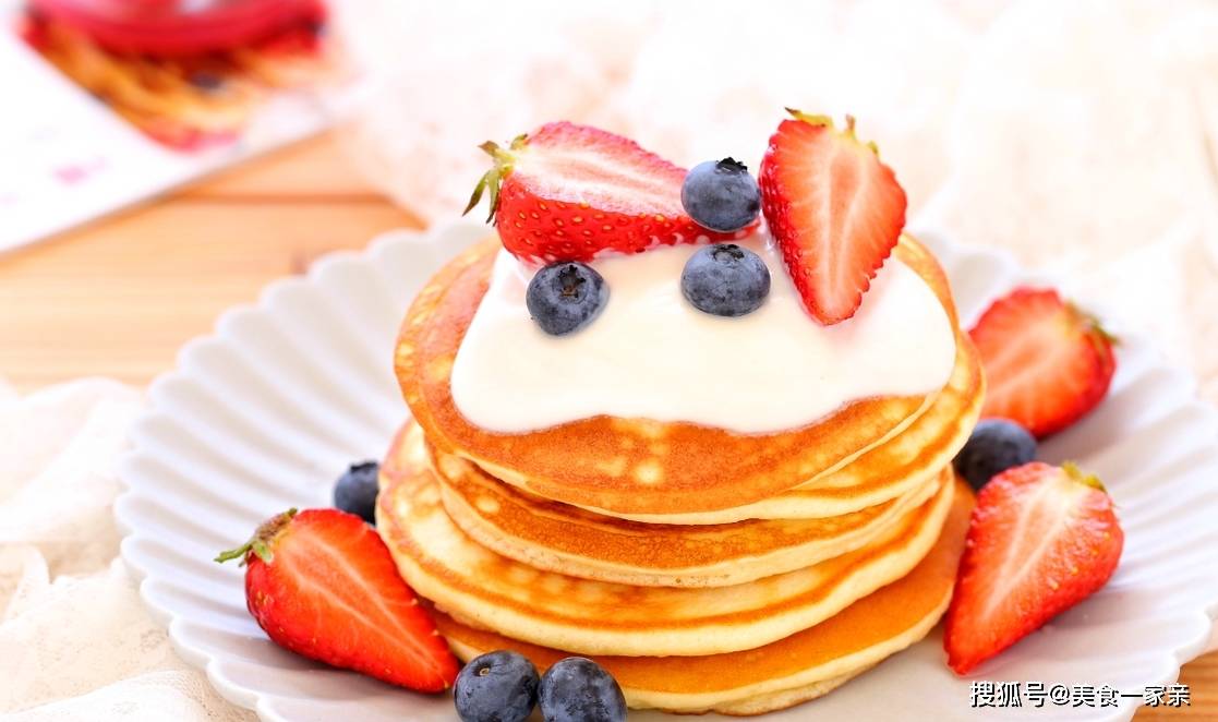 做法|孩子最爱这早餐,口感如同蛋糕般松软香甜,做法却简单的不可思议