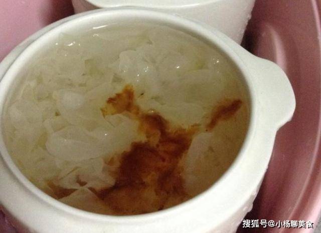 美食它是“天然玻尿酸”，女人常吃润肤美白，比天天敷面膜还好！