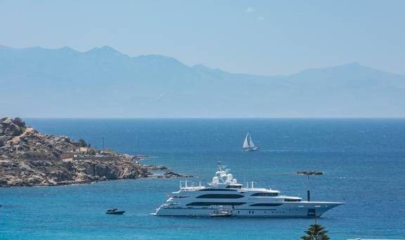  原创 爱琴海顶级浪漫之地，蓝白世界里的圣托里尼岛