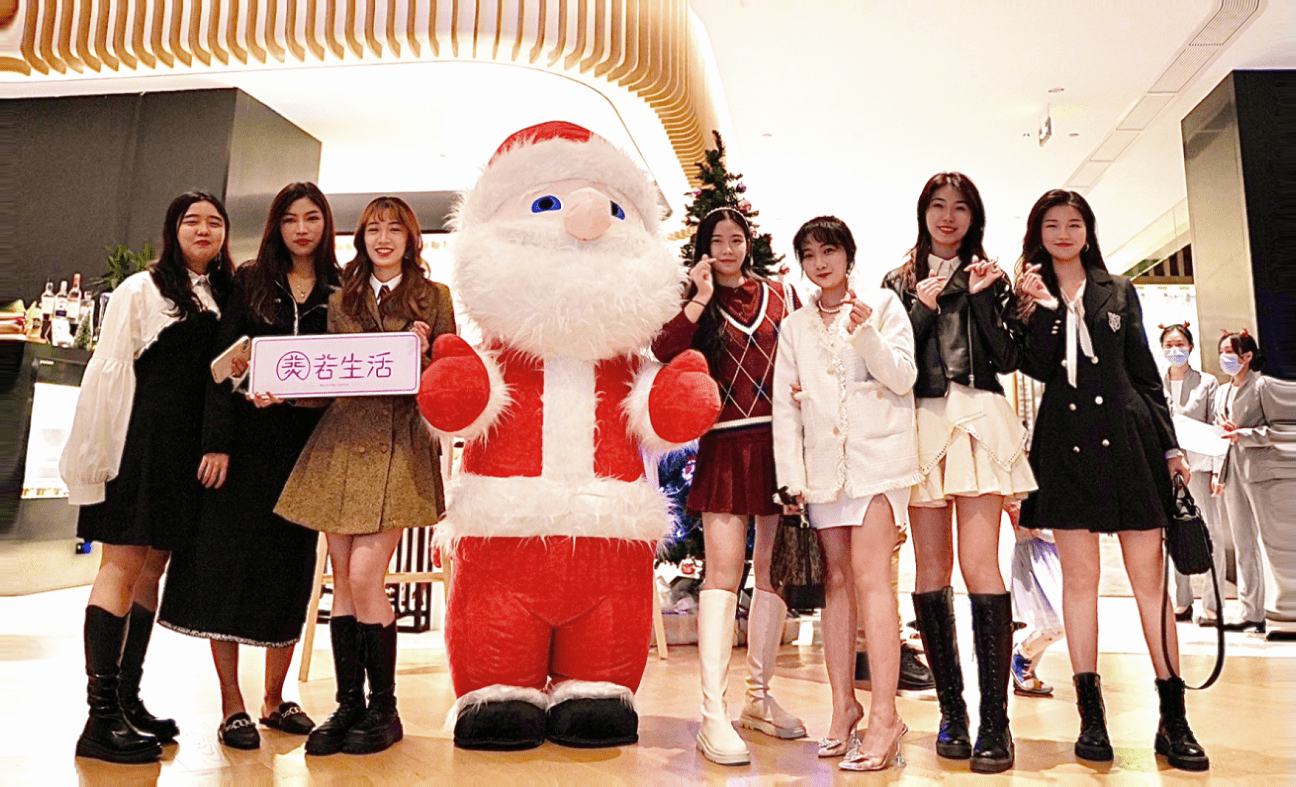 亮灯羙若生活宠粉福利：打卡广交会威斯汀，感受飘雪极光圣诞节