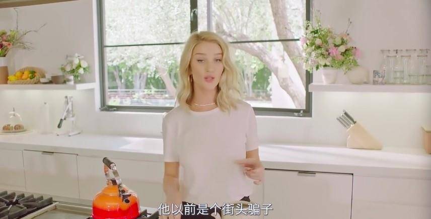 猛男|出道前卖水货，前女友身材火爆，老婆小20岁，52岁硬汉杰森斯坦森