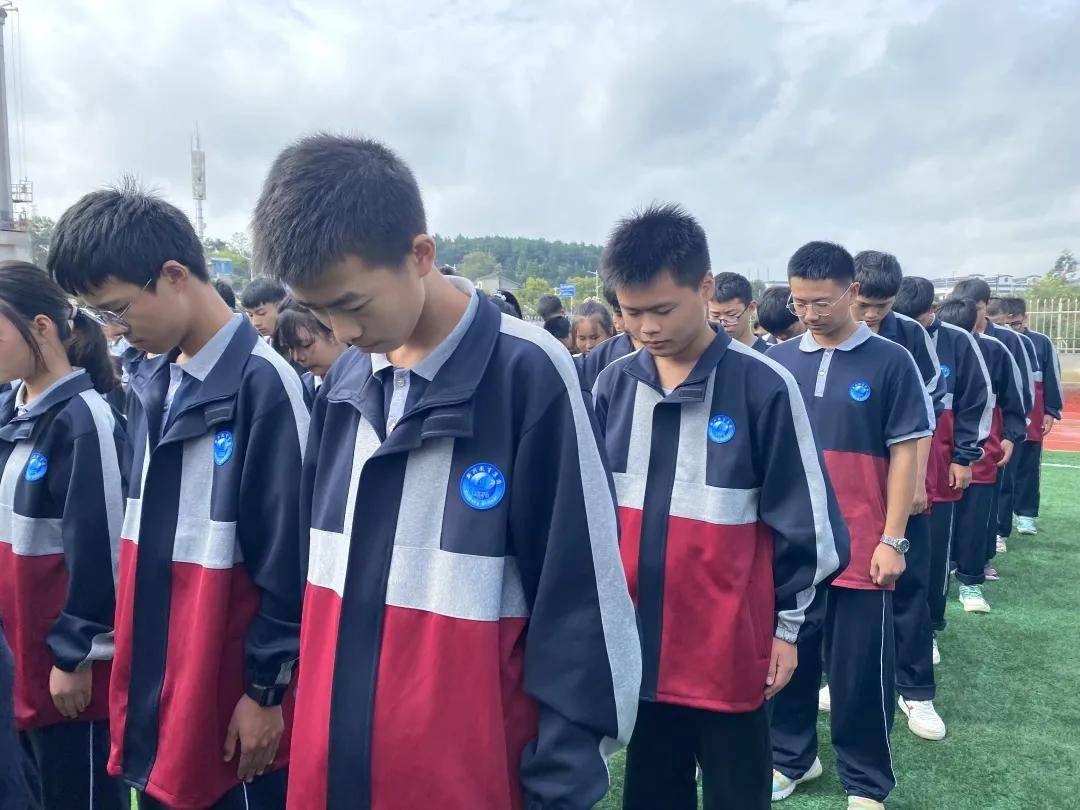 贵州遵义长水新航高级中学多彩校园活动培养全面而有个性的学生