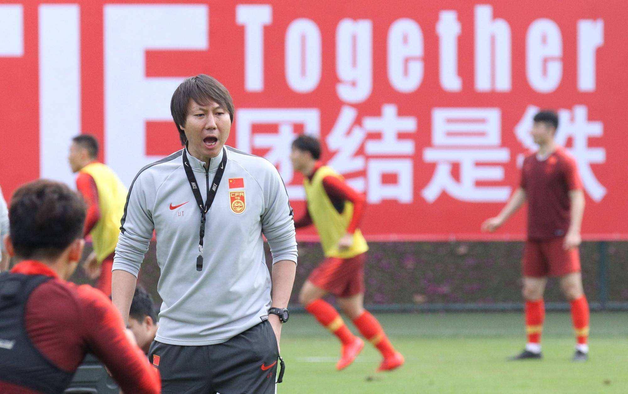 中国足协与李铁续约至2026年，后者称这是对中国教练群体的认可