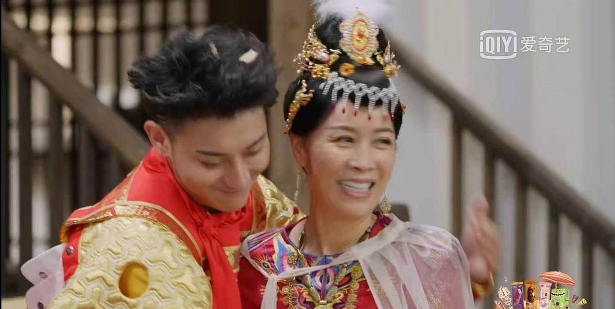 什么|谁说那英不适合《萌探探探案》?智斗卧底和黄子韬,没她真赢不了