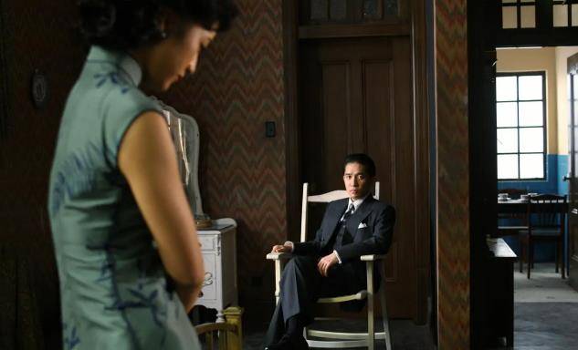 父亲|他当过6年厨夫，打过零工，最终以非凡才华与努力成为著名导演