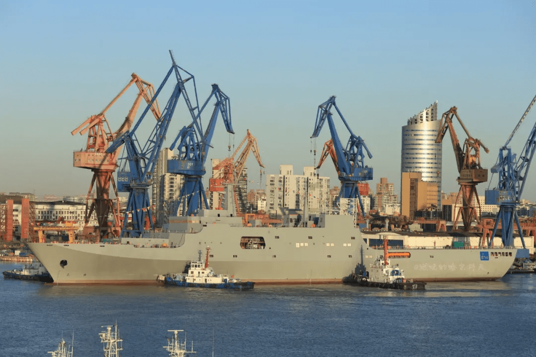 原创一次下水3艘沪东中华造船厂的年末惊喜令军迷们欣喜若狂