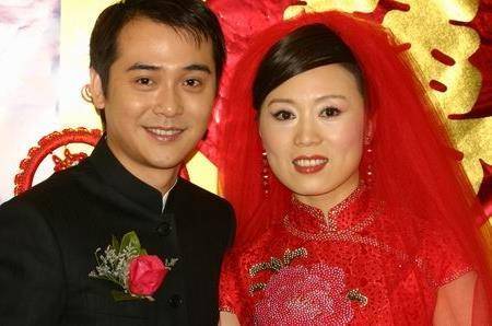 的黄梅戏演员,竟上过五次春晚,在40岁的时嫁给了爱情_明星_吴琼_观众