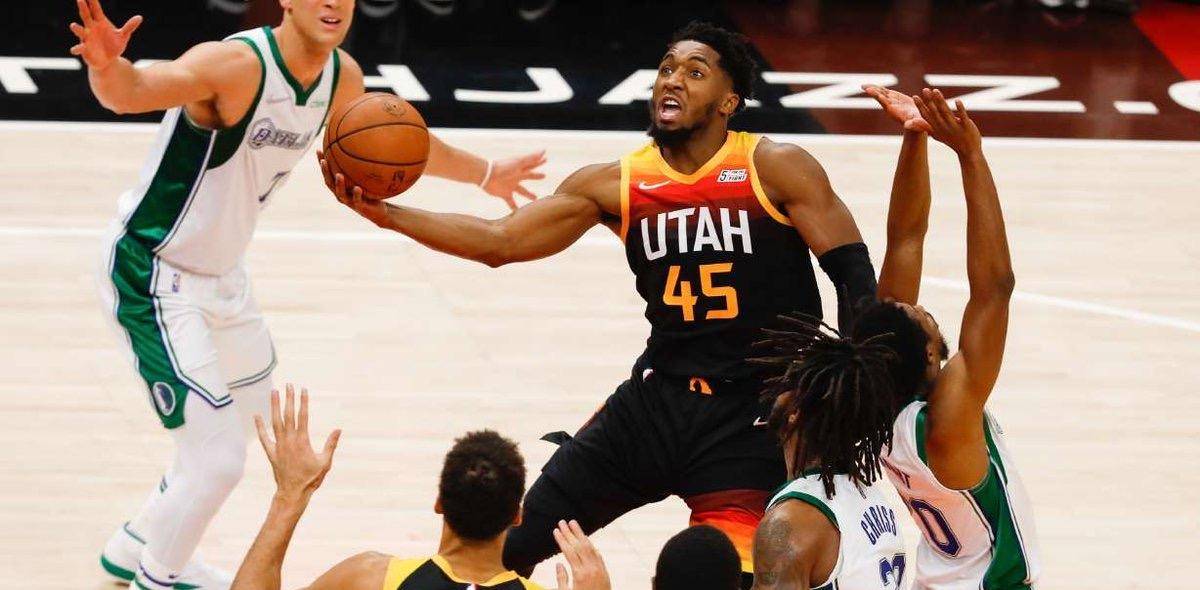 332522三巨头轰80分再超篮网场均得分高居联盟第一