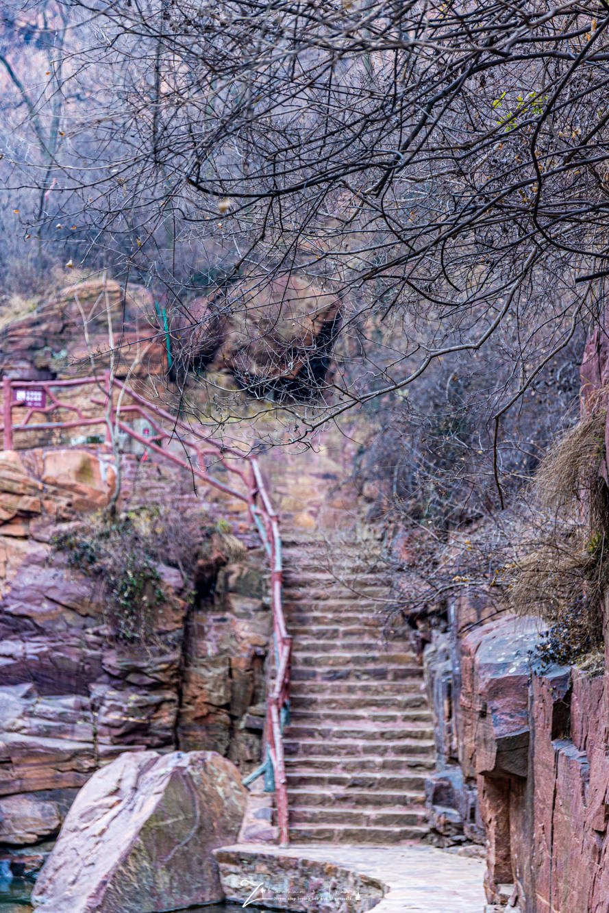 區自駕路線:鄭少高速—新密西出口—石坡口—伏羲山旅遊區返回搜狐