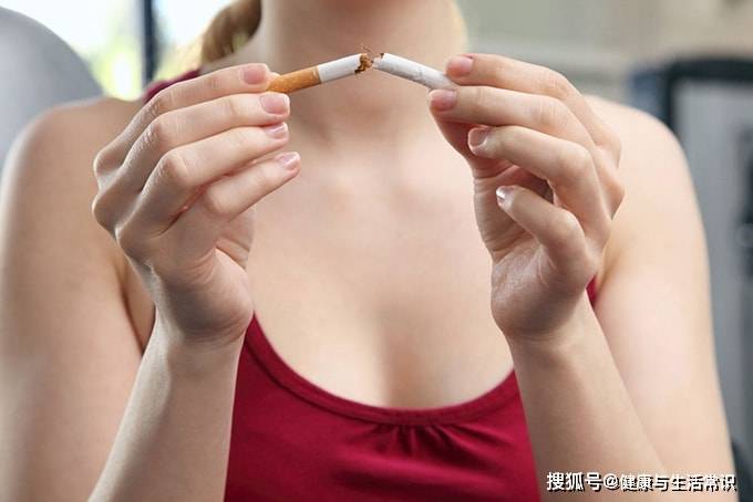 经常抽烟的女人难道危害比男人多？衰老不算什么，最后一个值得一看！