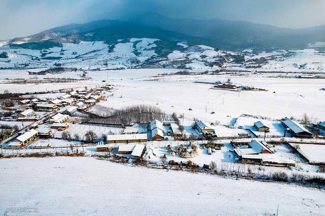 娱乐|航拍吉林省的吉林市，冬天千里冰封万里雪飘，你看过吗