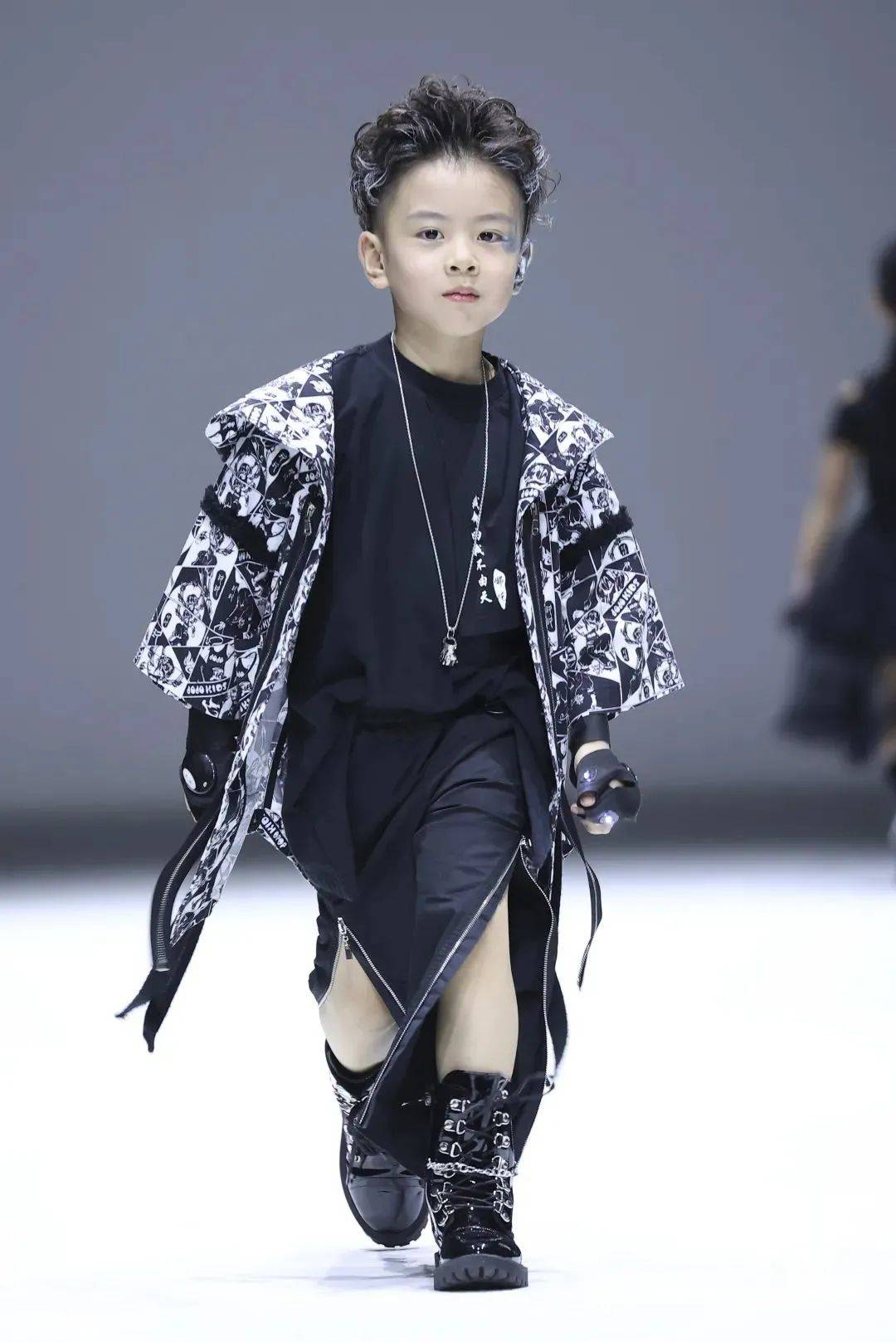 科技 【秀场活动】深圳时装周2022秋冬系列即将来袭