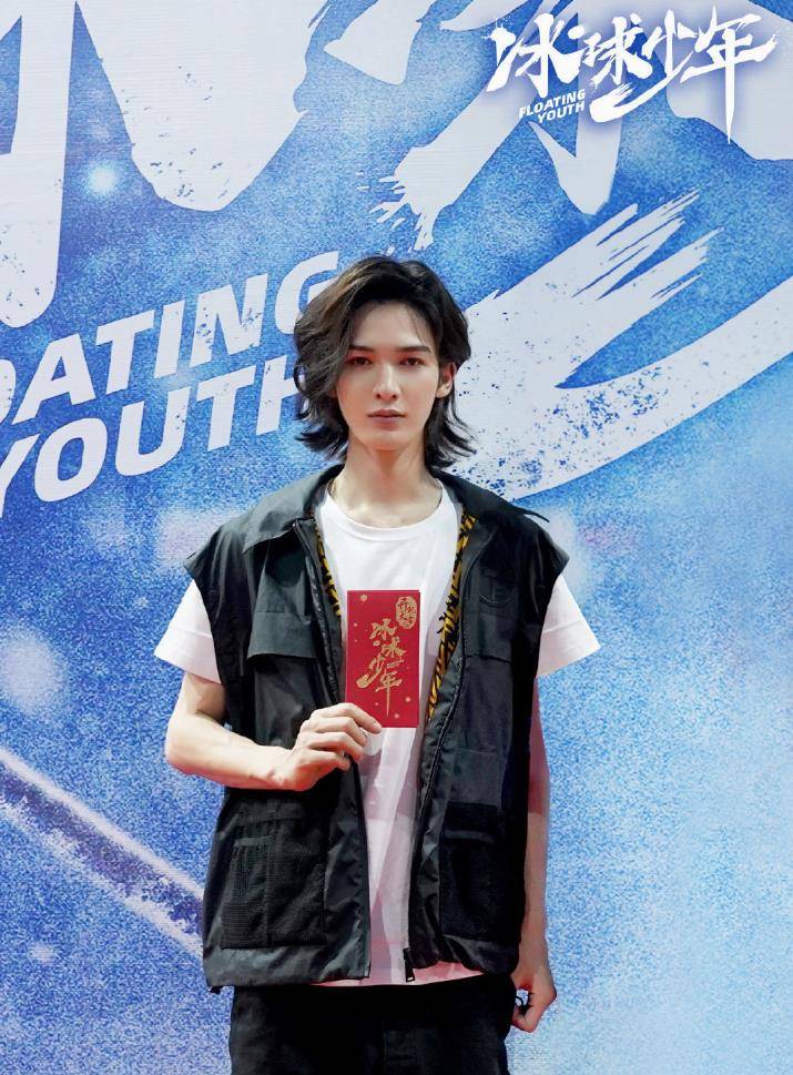 献礼|《冰球少年》计日可待，朱正廷、白澍珠联璧合，这配置有点猛