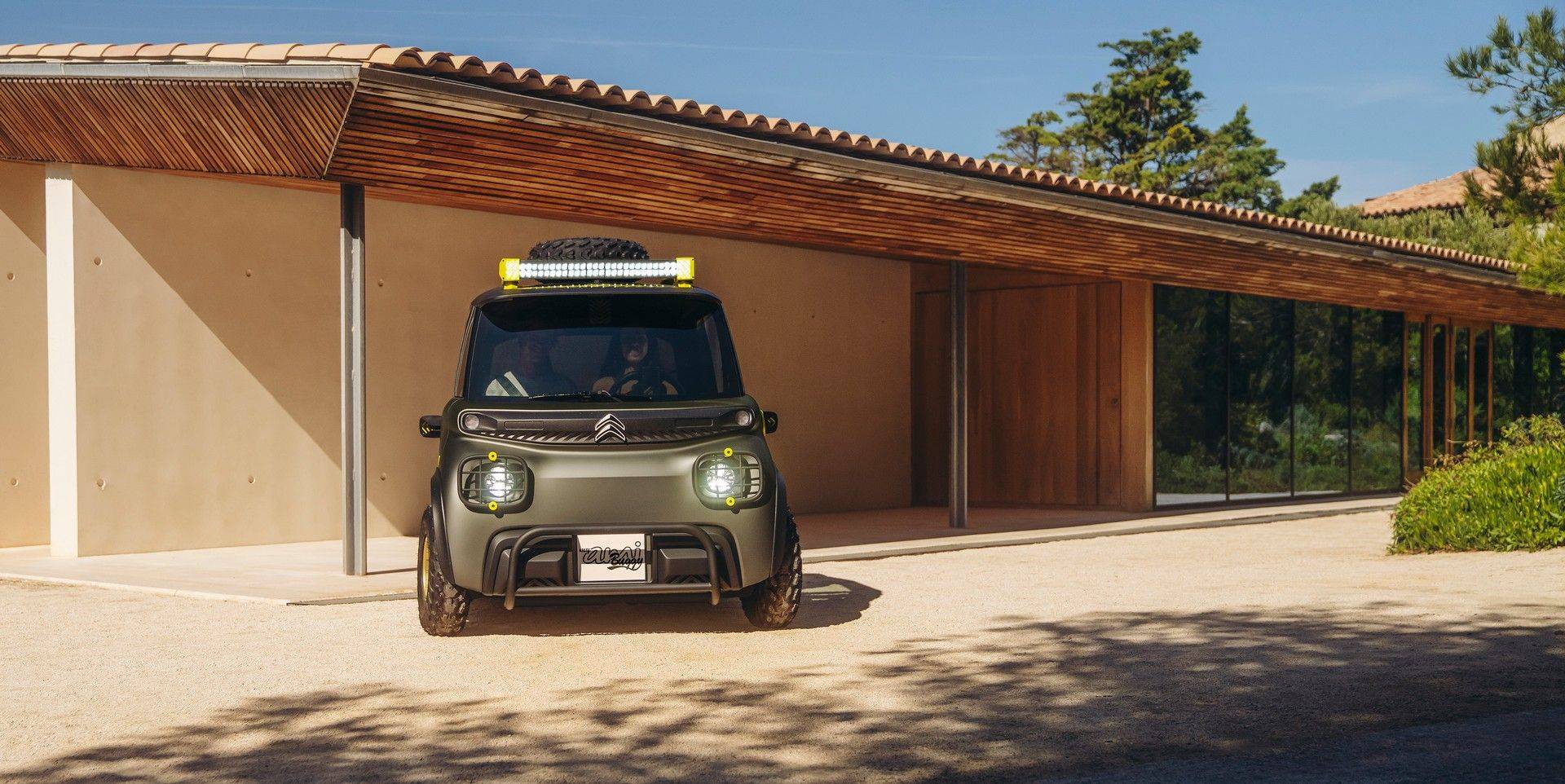 雪铁龙微型电动越野车真可爱