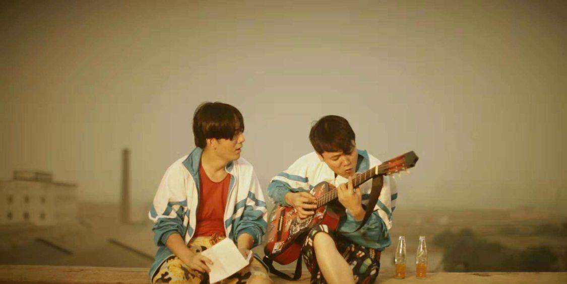 传闻|筷子兄弟回应解散传闻：听说我又火了？两人都以为是对方买热搜