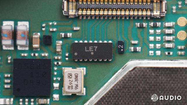 采用美信光学传感器，豪鹏科技电池，GARMIN佳明VENU2手表拆解报告