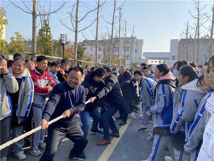 盱眙县马坝初级中学成功举办2021年庆元旦迎新年系列活动