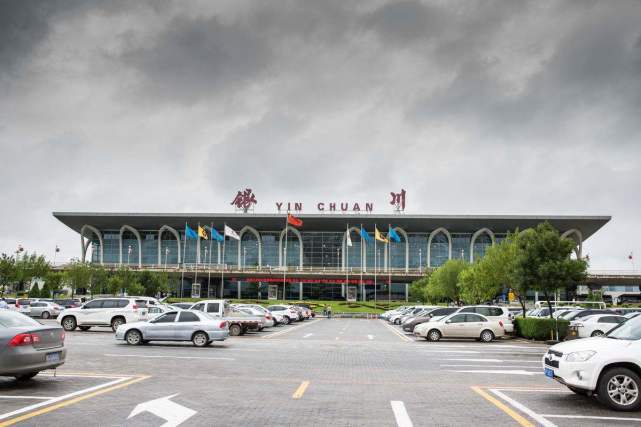 银川河东机场停车场一天多少钱,附近哪里停车比较便宜?