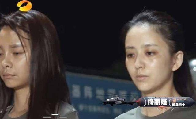 差距农村女生“化妆前后”差别大？看到明星的差距！让人大跌眼镜