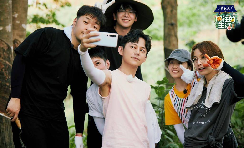 治愈|为何说《向往的生活》的“慢美学”，是治愈“打工人”的心灵鸡汤