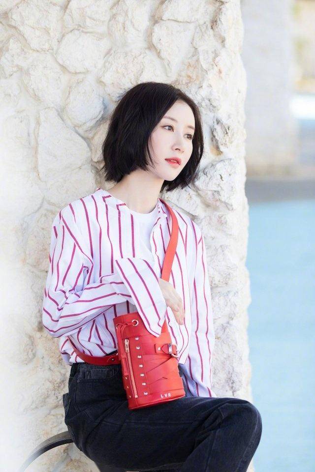 发型舒畅剪新发型摩卡波波头，30岁秒变成18岁少女，剪对发型很重要