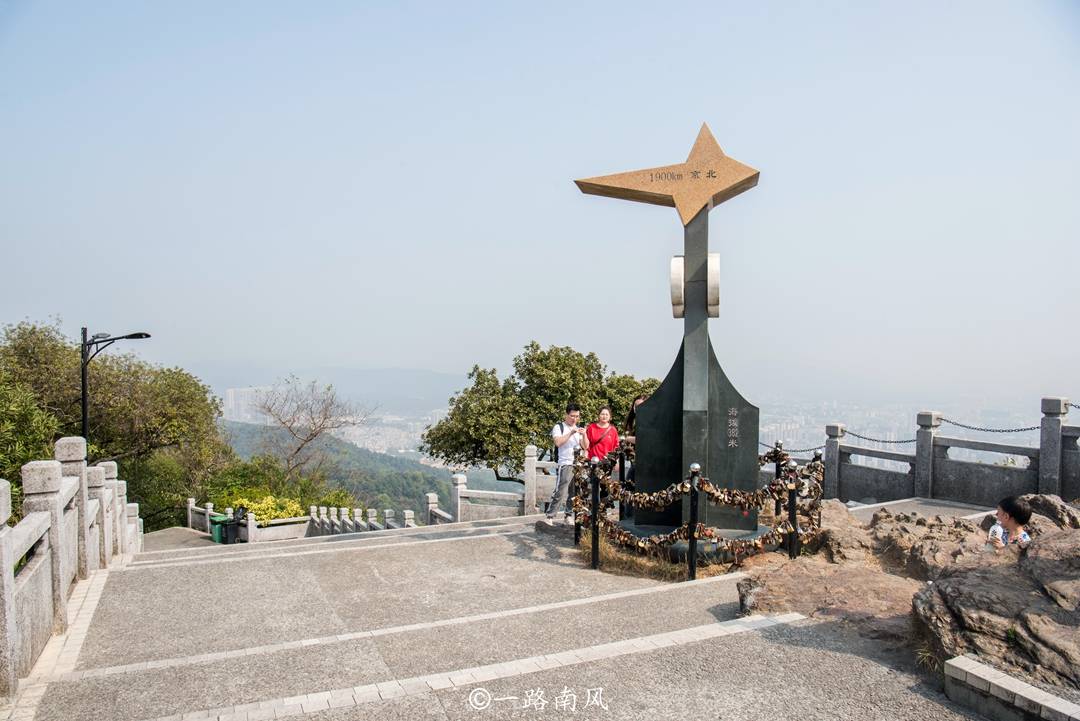 游人如织|久负盛名的广州白云山，常年游人如织，却不受外地游客待见