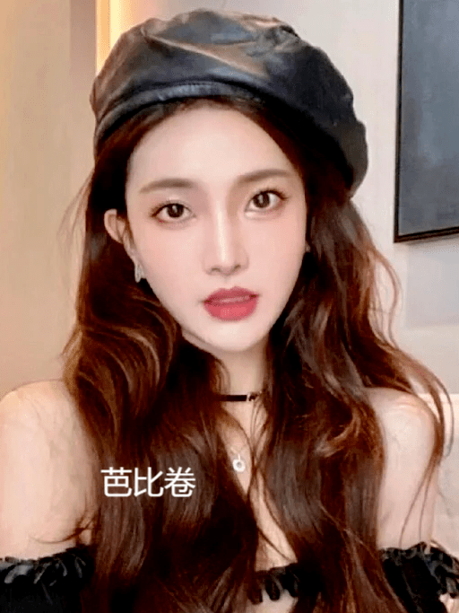 卷发选好合适发型对我们的气质有很大提升