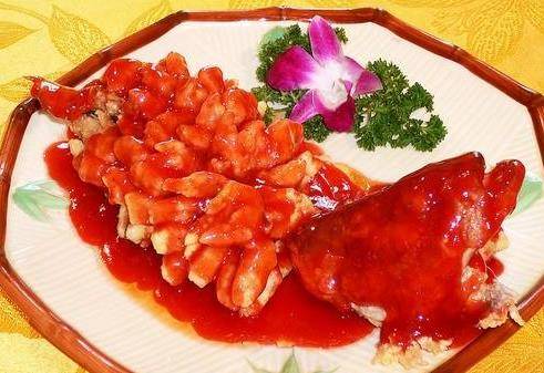 松鼠桂鱼做法步骤 e24a7ae549b1452f84b8071600100c95.jpeg