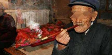 母亲不在了梦见她回家了，梦境背后的情感与寓意探析