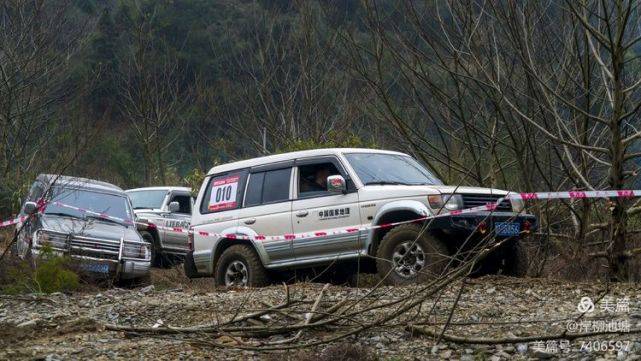 视觉|2022，湘西的打?开方式?：大山深处一场惊心动魄的视觉盛宴