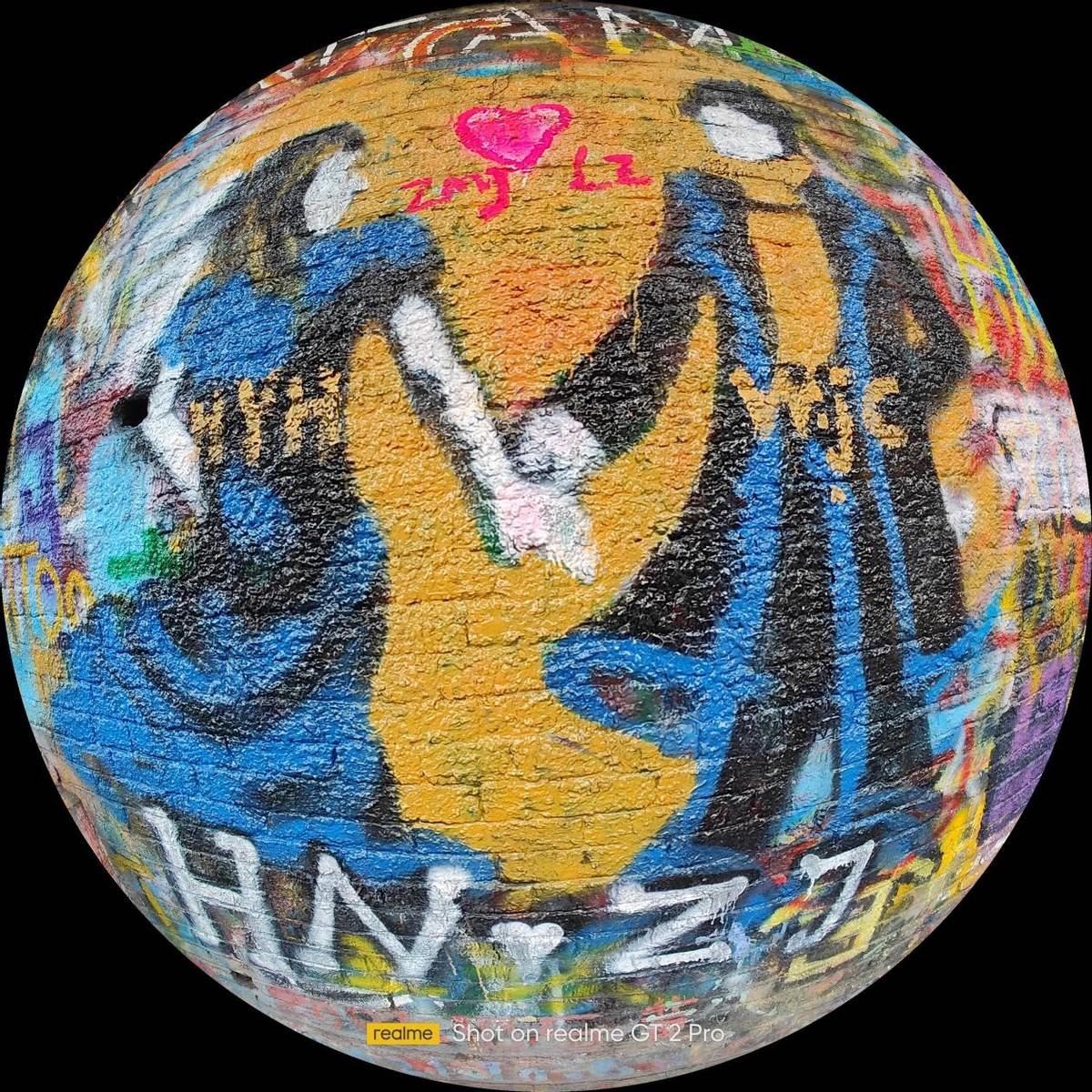 真我GT2 Pro首发评测：为年轻人打造的高端旗舰