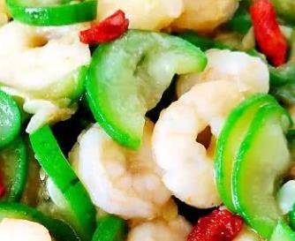 炒什么菜营养又减肥 c110e208cbb14ecfb9540c5a7fc774e2.jpeg