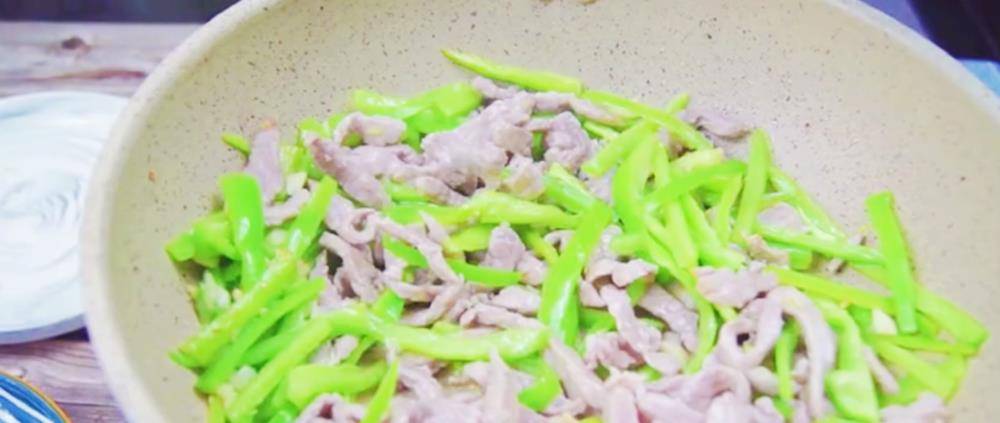 炒肉丝需要加淀粉吗 e2fec89c52904442929f8c3d1979d197.jpeg